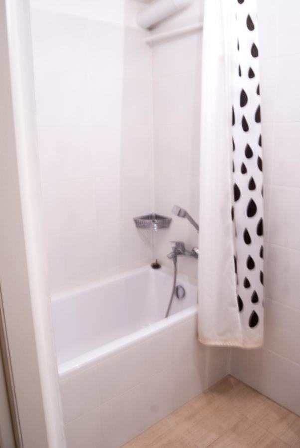 Radna Apartment Варшава Екстериор снимка