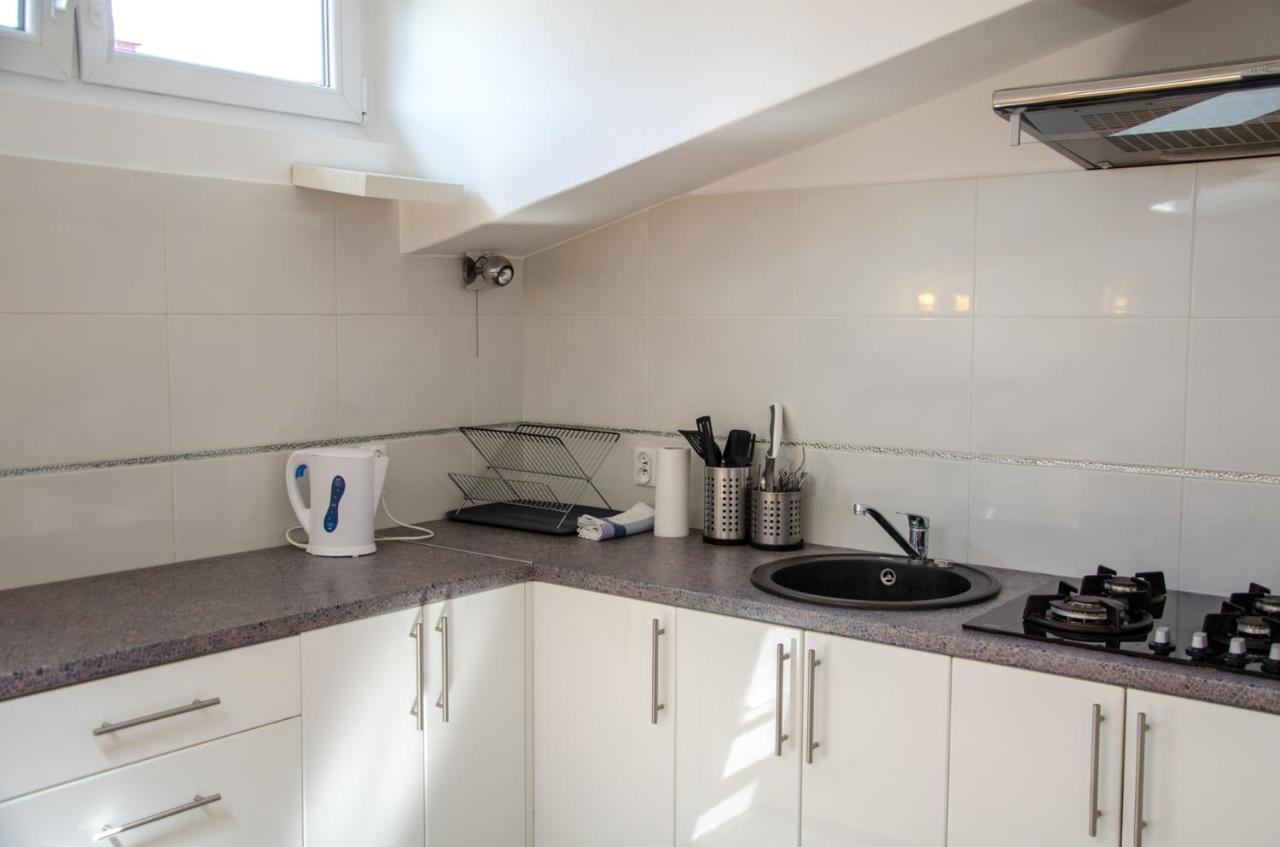 Radna Apartment Варшава Екстериор снимка