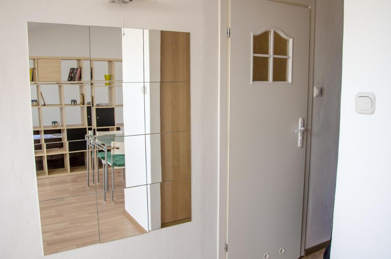 Radna Apartment Варшава Екстериор снимка