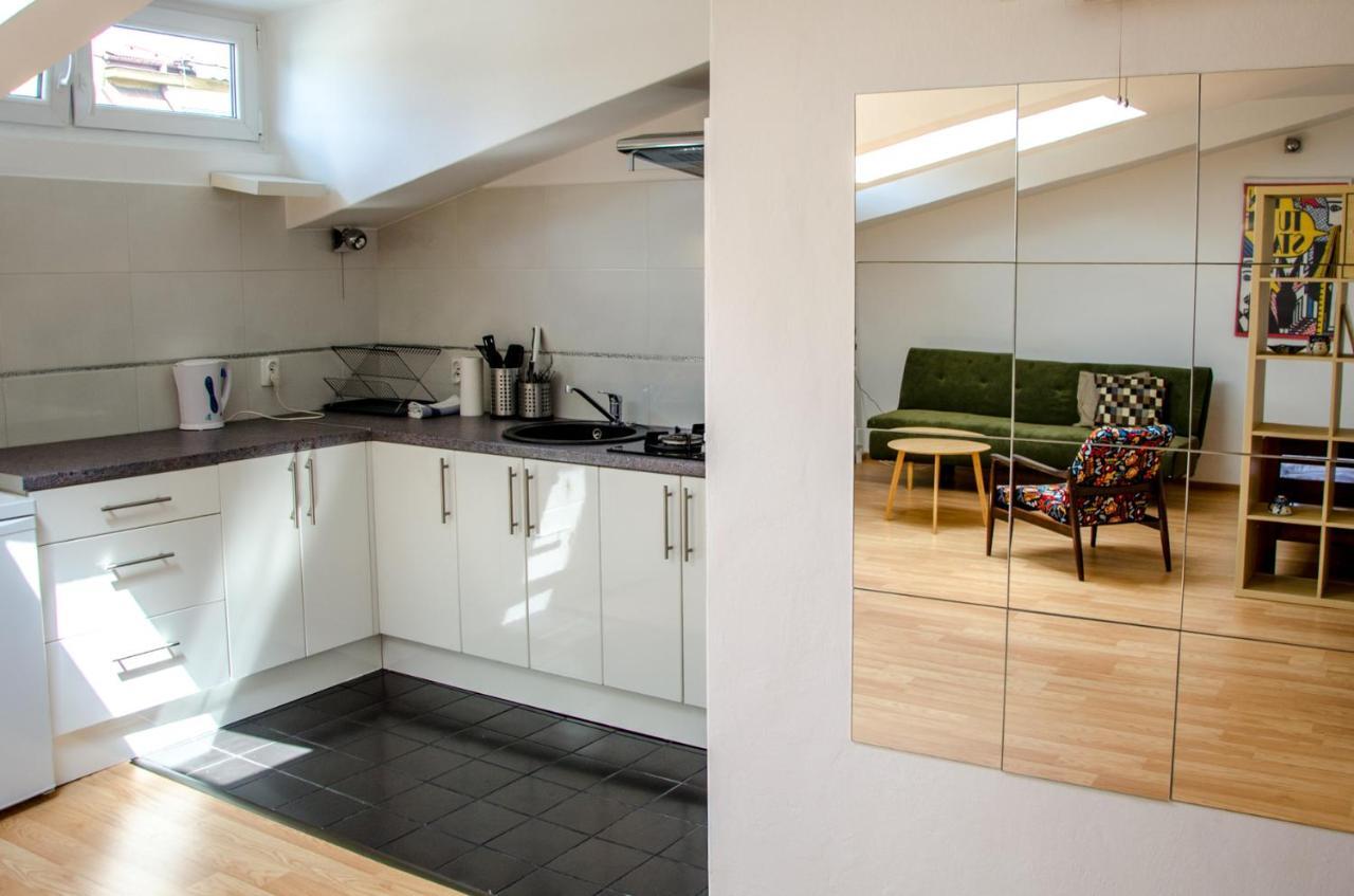 Radna Apartment Варшава Екстериор снимка